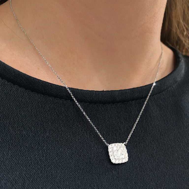 Romea Pendant