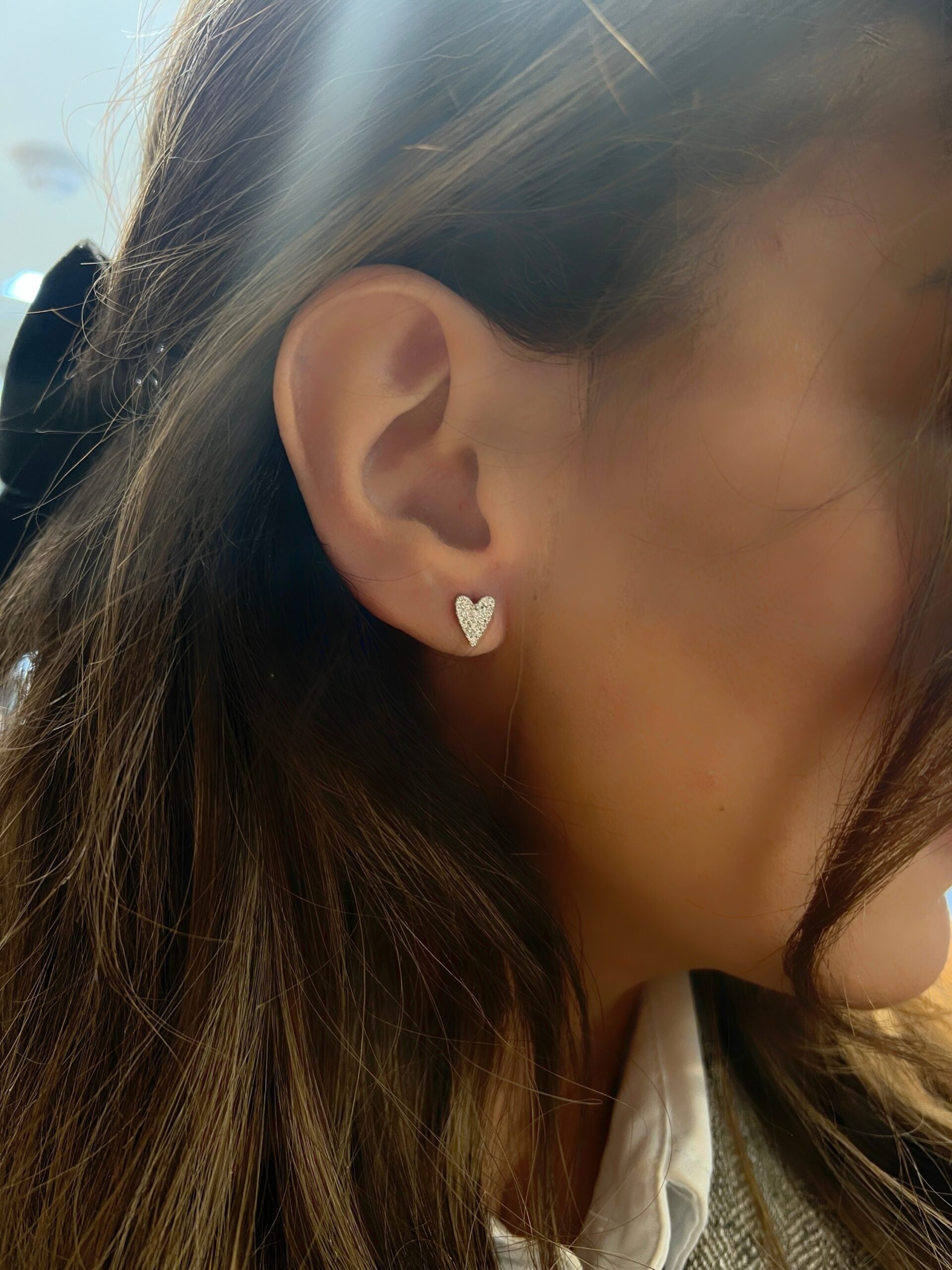 Mini Carat Heart Earstuds