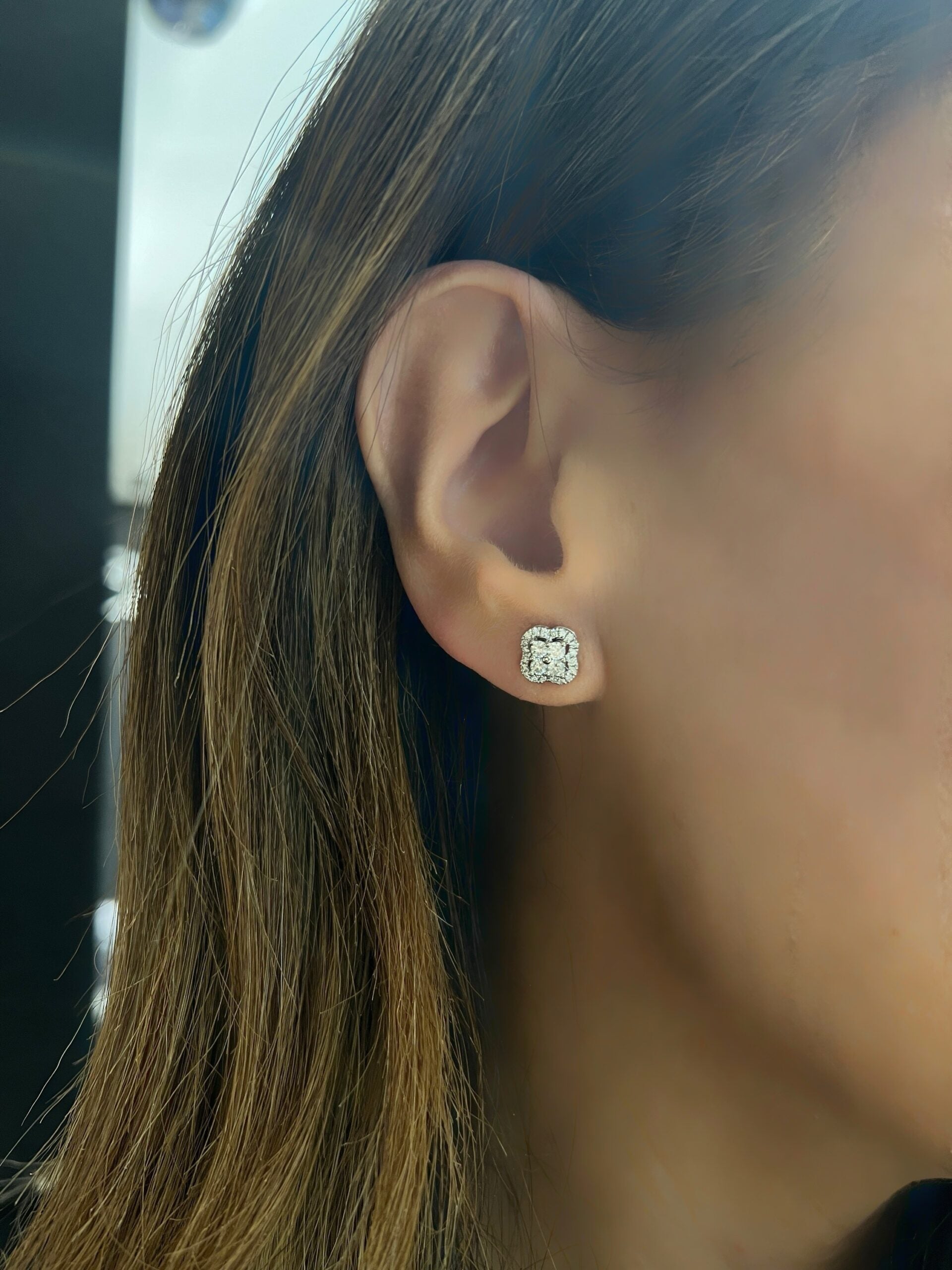 Clover Studs
