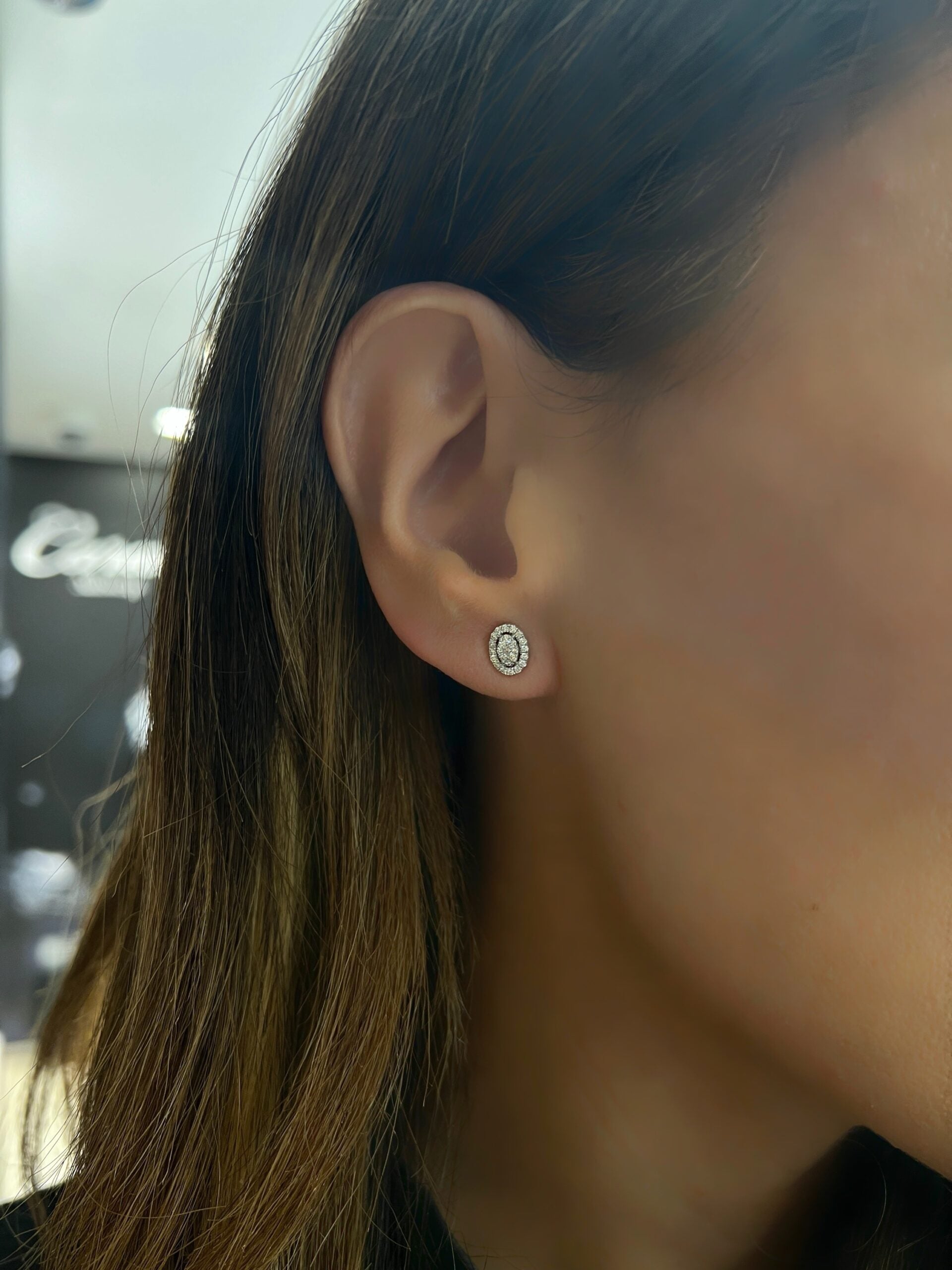 Class Oval Studs