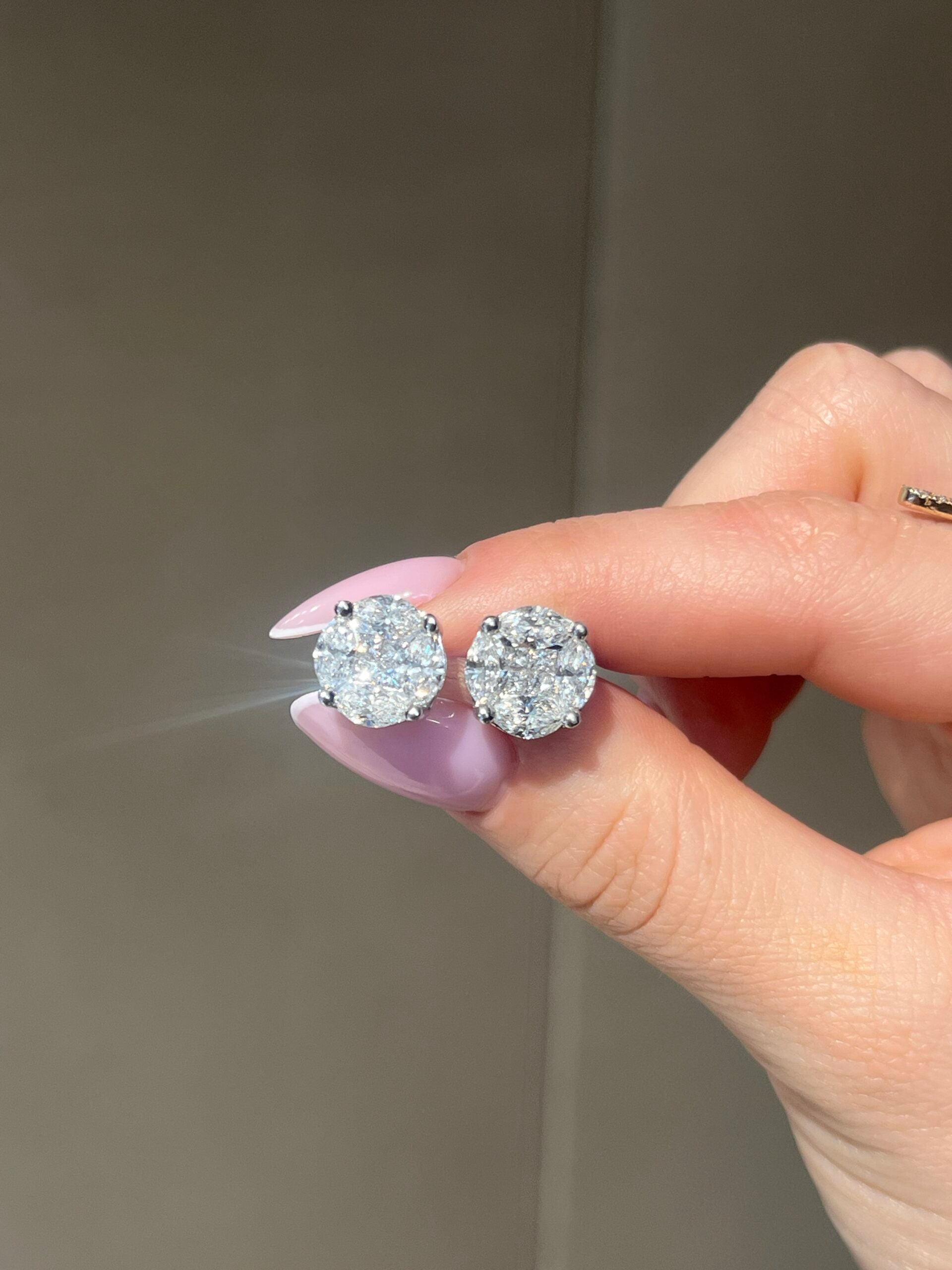 Grandiose Illusion Earstuds